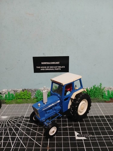 Britains farm toys - britains,