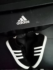 Ladies black Adidas - Gazelle