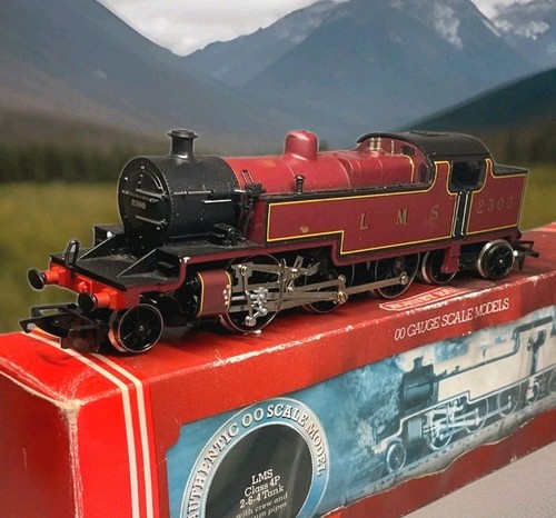 Boxed hornby r055 - r055, maroon