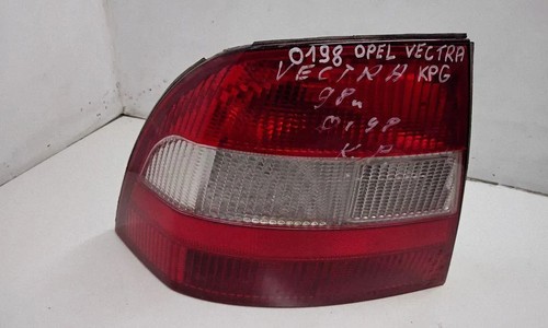 Opel vectra estate - opel, rear
