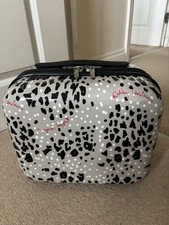 Radley Vanity / Cabin Case