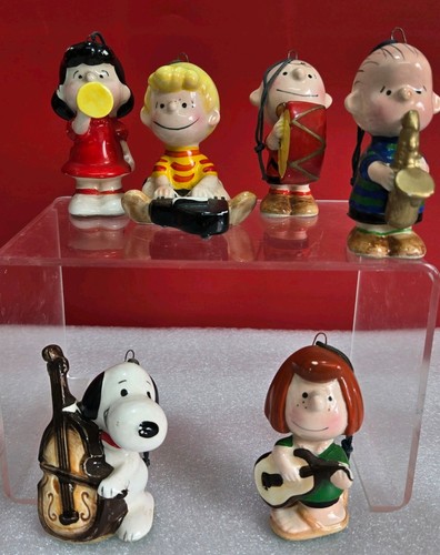 Vintage snoopy hanging - vintage,