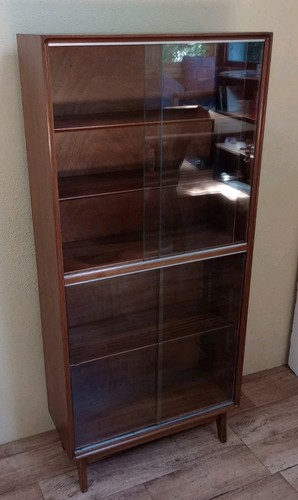 Vtg minty oak barrister - oak,