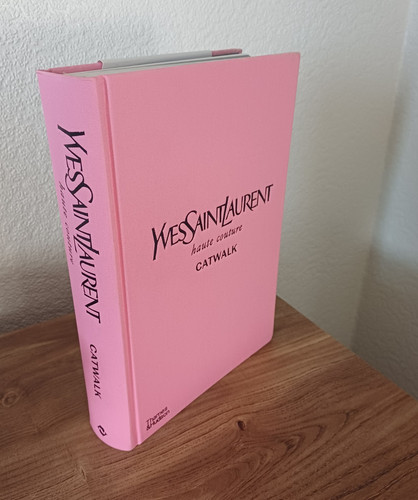 Yves saint laurent - yves, haute