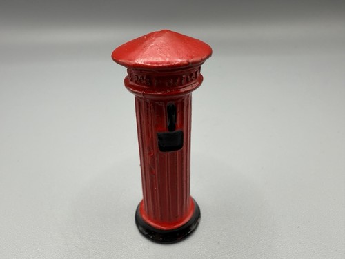 Vintage britains red cast iron - britains,