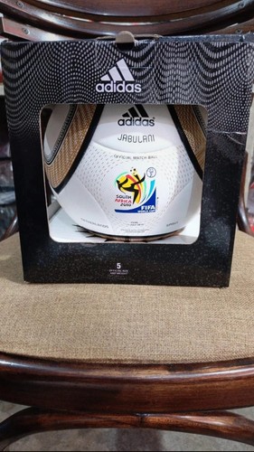 Adidas jabulani golden soccer - adidas,