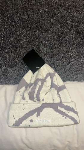 Arcteryx beige grey beanie - arcteryx, beige/grey
