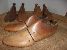 Antique Size 7D Wooden Shoe