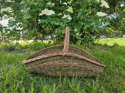 Extra large wicker basket - wicker,