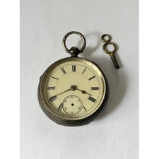 HALLMARKED CHESTER SILVER POCKET WATCH WITH KEY