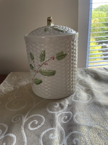 Belleek irish pottery - belleek,
