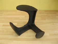 VINTAGE LION TRIPLE SHOE LAST