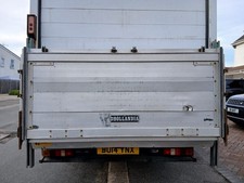 Working Tail lift From Luton Van - Folding Electronic - 500KG Rated - DHOLLANDIA