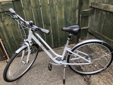 GIRLS/Small LADIES  "Giant" bike