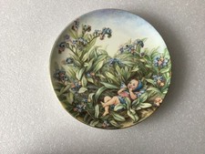 Border Fine Bone China Flower