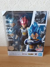 S.H. Figuarts Dragon Ball Broly Super Saiyan God Super Saiyan Vegeta figure