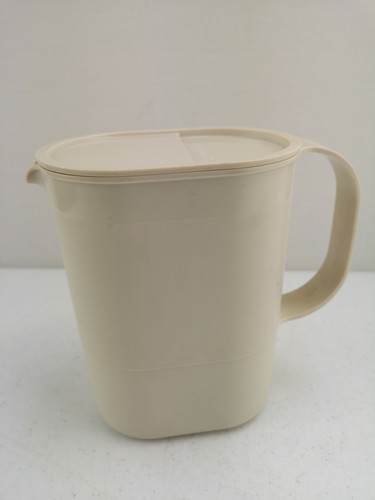 Vintage tupperware fridge - tupperware, door