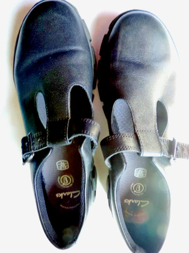 Size wide fitting clarks - size,