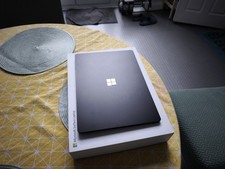 Microsoft Surface Laptop 4 –