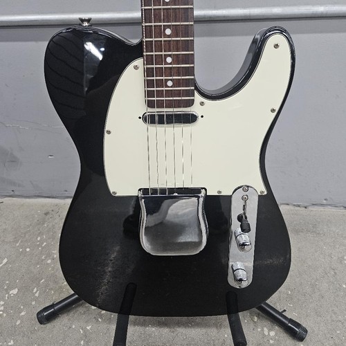 2004 fender squier standard - squier,