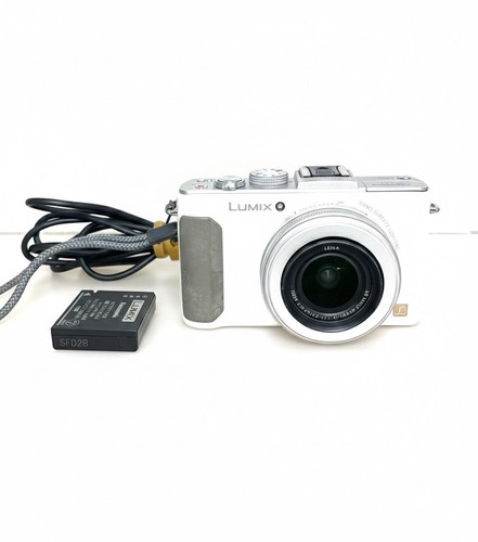 Near mint panasonic lumix - [near,