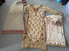 Brand New Ladies Fancy Velvet Dress Asian Pakistani Indian Wedding Party Shirt?