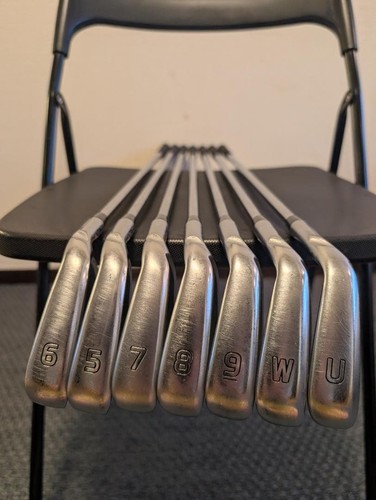 Ping i210 iron set - orange, dot