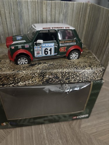 Corgi cc82204 2001 msa rally - corgi,