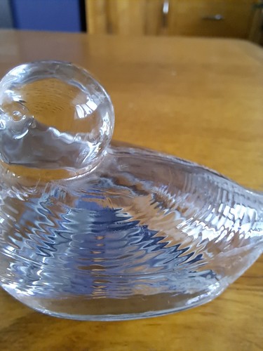 Beautiful little duck glass - beautiful,