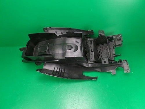 Undertail battery compartment - undertail,