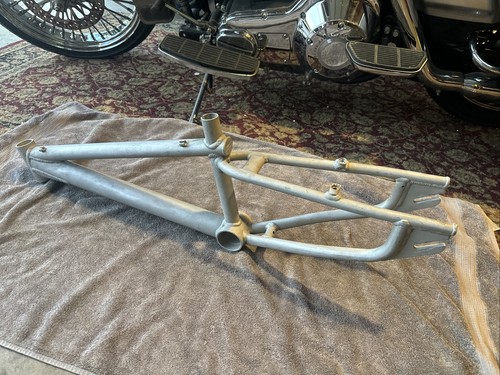 Old mid school bmx frame - gt,
