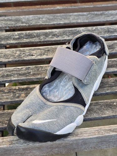 Original nike air rift split