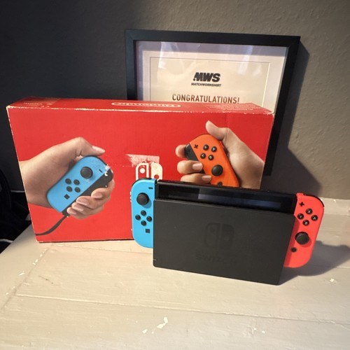 Nintendo switch 32gb console - switch,