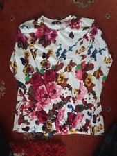 Ladies Paramour Flowerd Top