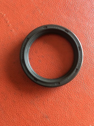 Rear hub oil - rear, seal