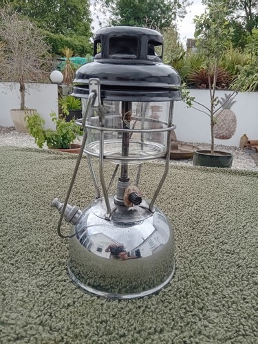 Tilley lamp vintage - lamp,