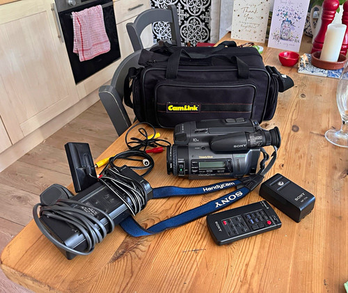 Sony handycam ccd - handycam, ccd-tr2000e