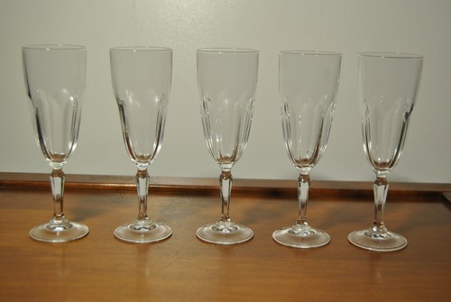 Crystal champagne flutes - 5,