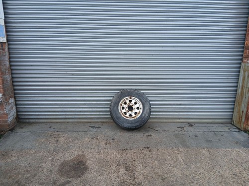 Nissan navara d22 alloy wheel - ,