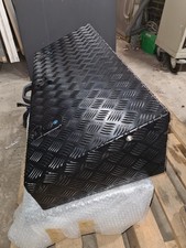Aluminium roof wedge - , box