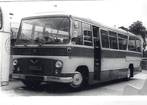Bus photo 8028lg wilmslow - photo:,