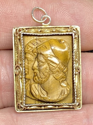 Cameo carved tigers eye - tigers, eye(?)