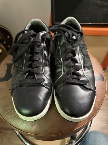 Macbeth shoes tom delonge - macbeth,