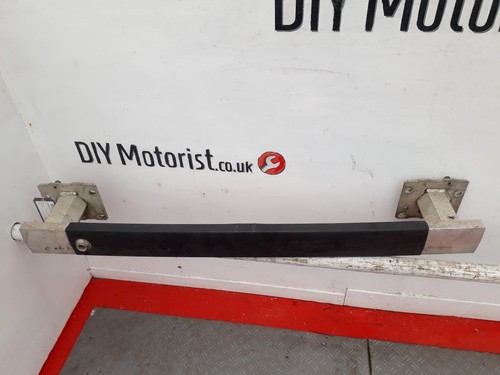 2008 peugeot 307 front bumper - 2008,
