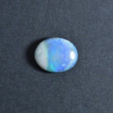 Precious OPAL Doublet cabochon