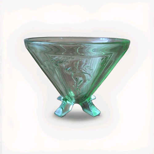 Art deco glass vase sowerby - art,