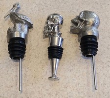1 Wine Or Liqour Stopper And 2