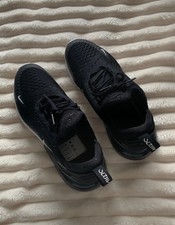 Nike Air Max 270 Trainers