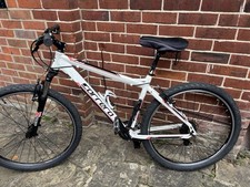 Carrara Valour Mountain Bike - excellent condition 27.5 inch wheels
