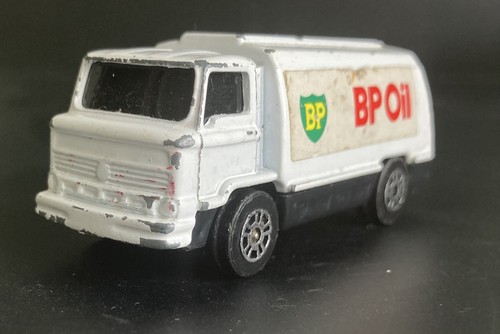 Corgi juniors petrol tanker - juniors,